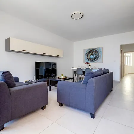 Trendy 2br Maisonette Near St. Julians Hot Spots *
