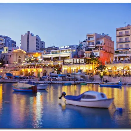 Trendy 2br Maisonette Near St. Julians Hot Spots Apartment