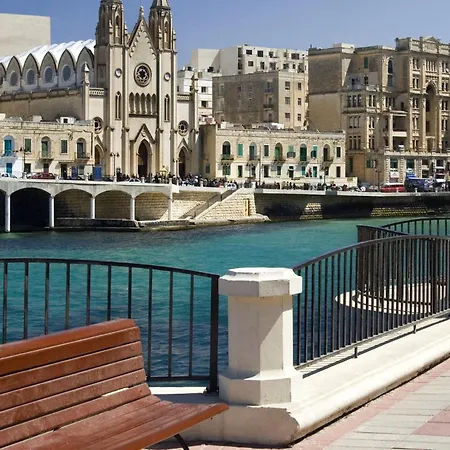 Trendy 2br Maisonette Near St. Julians Hot Spots Apartment