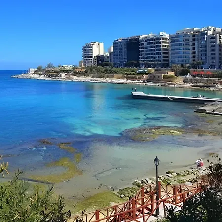 Apartment Trendy 2br Maisonette Near St. Julians Hot Spots